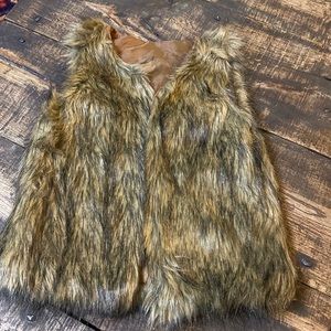 Girls Faux Fur Vest